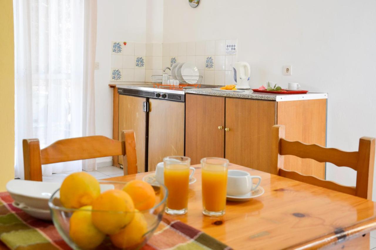 Loula Apartments Кавос Экстерьер фото